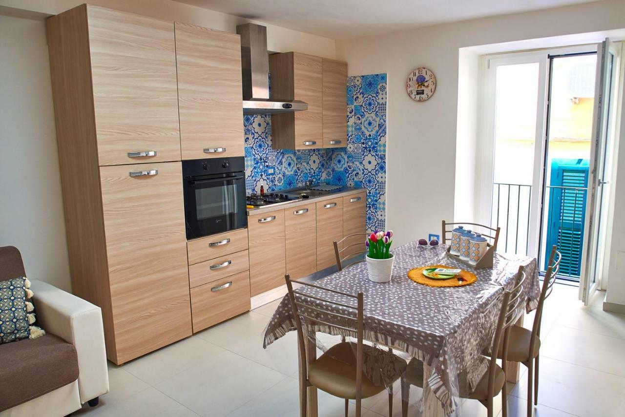 Casa Sul Corso Apartment Salerno Ngoại thất bức ảnh